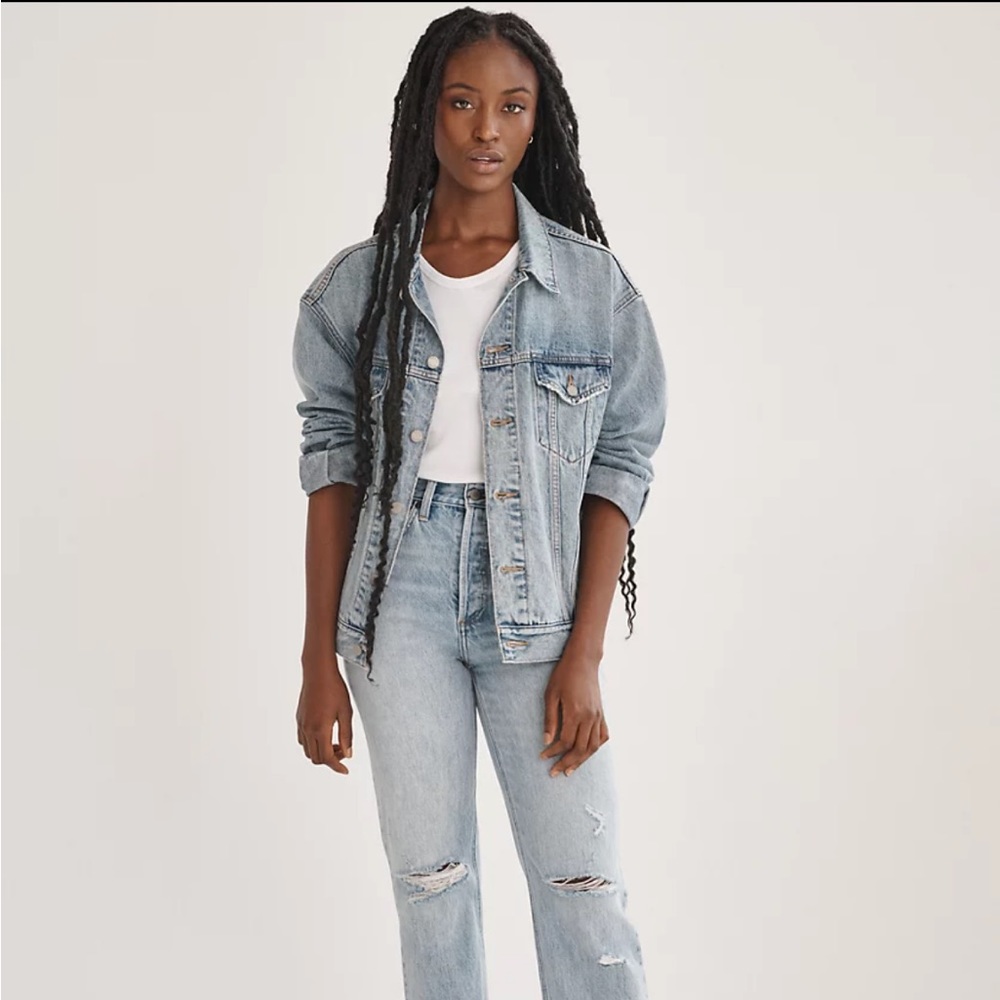 Aritzia Denim Forum Denim Jacket - Picture 2 of 10